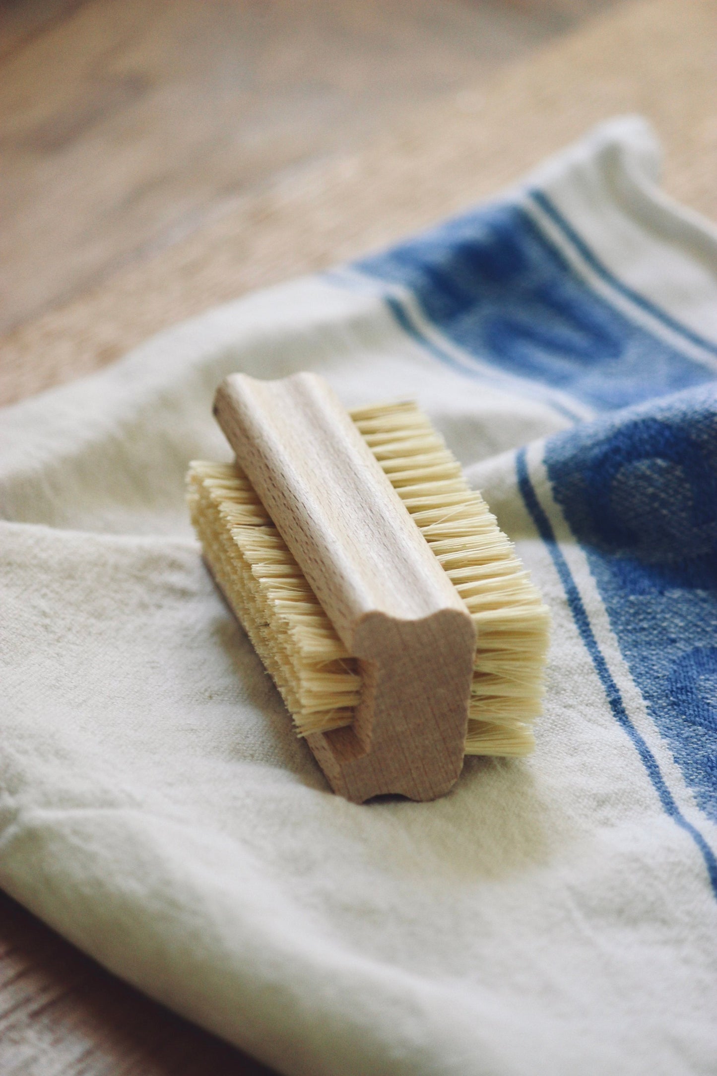 Natural Wooden Nail Brush